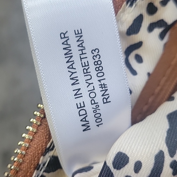 Jessica Simpson Crossbody Purse - Picture 8 of 11